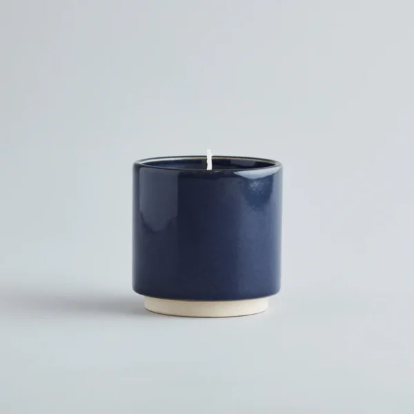 Winter's Eve Candle Pot - Image 2