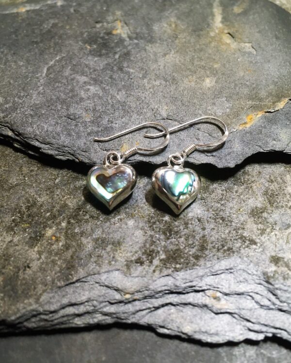 10 MM HEART ABALONE/MOP EARRING - Image 2