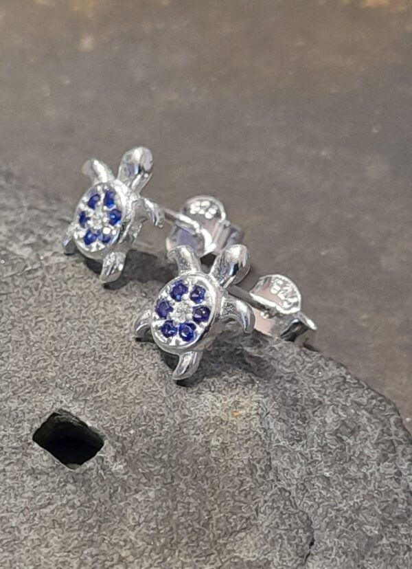 BLUE CZ TORTOISE 6 X 9MM - Image 2