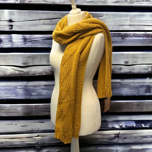 Chunky knit gold Soft Cable knit Scarf