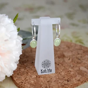 BRIDGET SLEEPER WITH OVAL PREHNITE