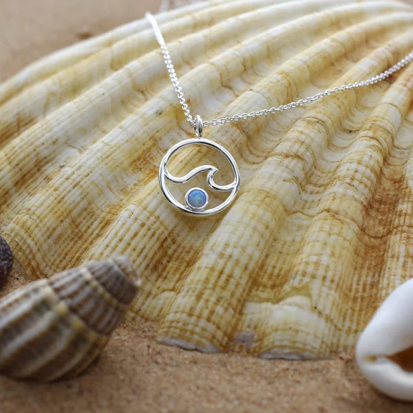 SASHA WAVE IN CIRCLE WITH BLUE OPALIQUE NECKLACE