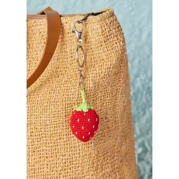 Crocheted fruit and vegetable keychain - Image 6