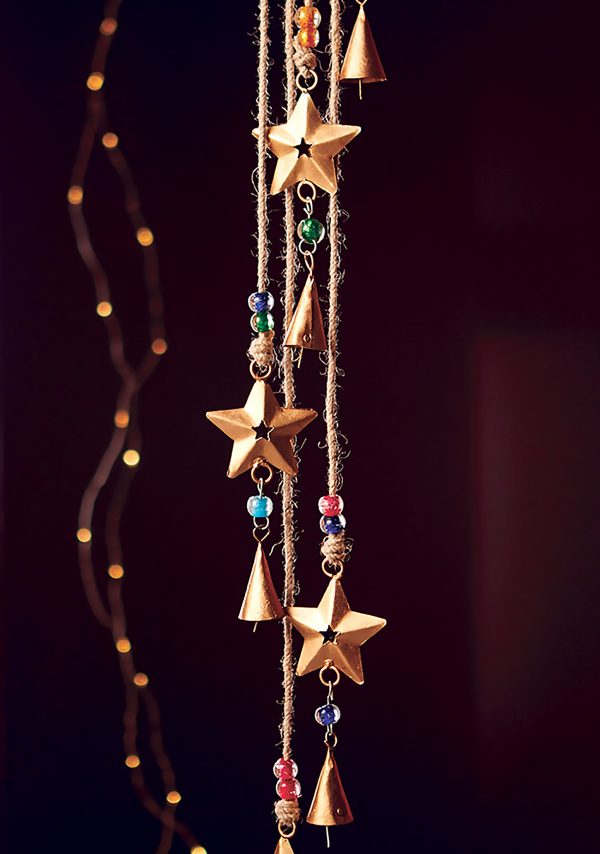 String of 5 stars with bells - Image 2